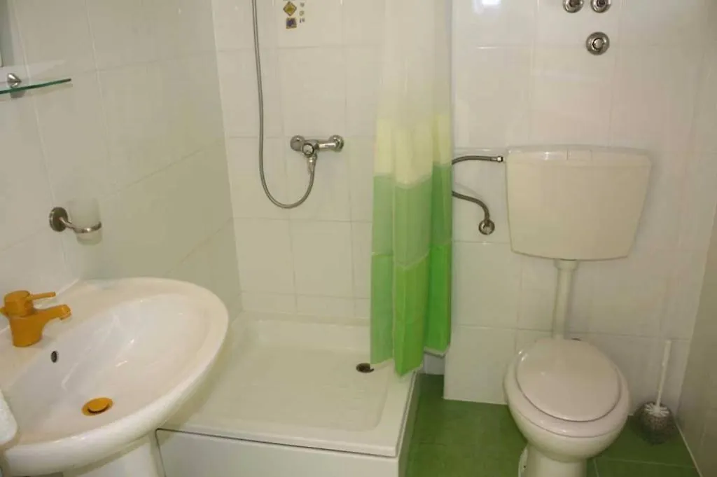 Studio Apartment In Trogir With Balcony, Air Conditioning, Wifi 4328-2