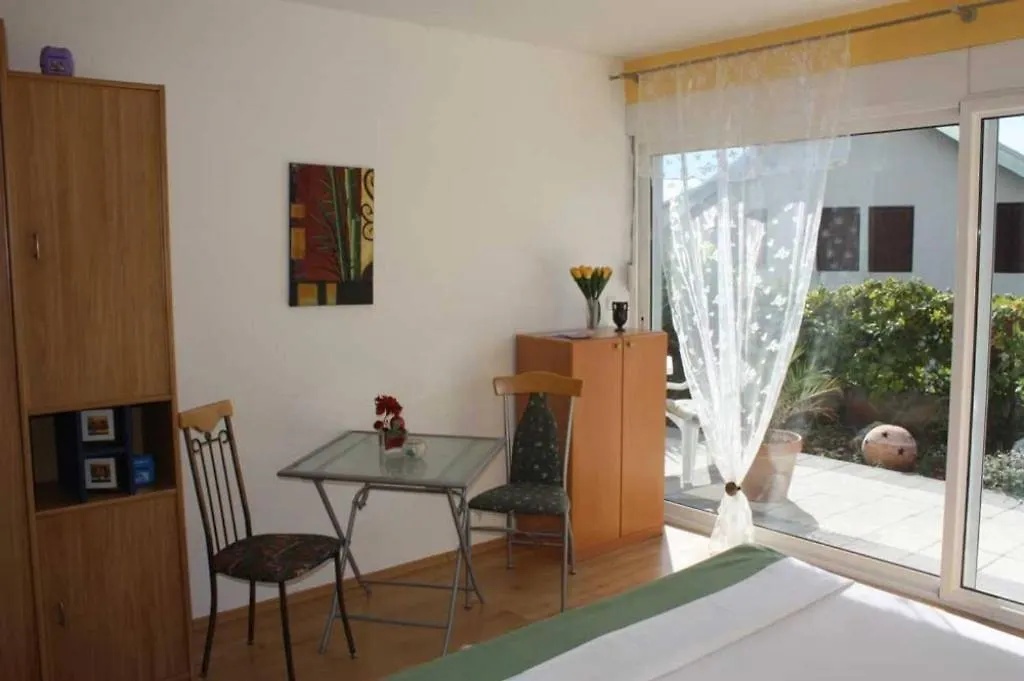 Studio Apartment In Trogir With Balcony, Air Conditioning, Wifi 4328-2