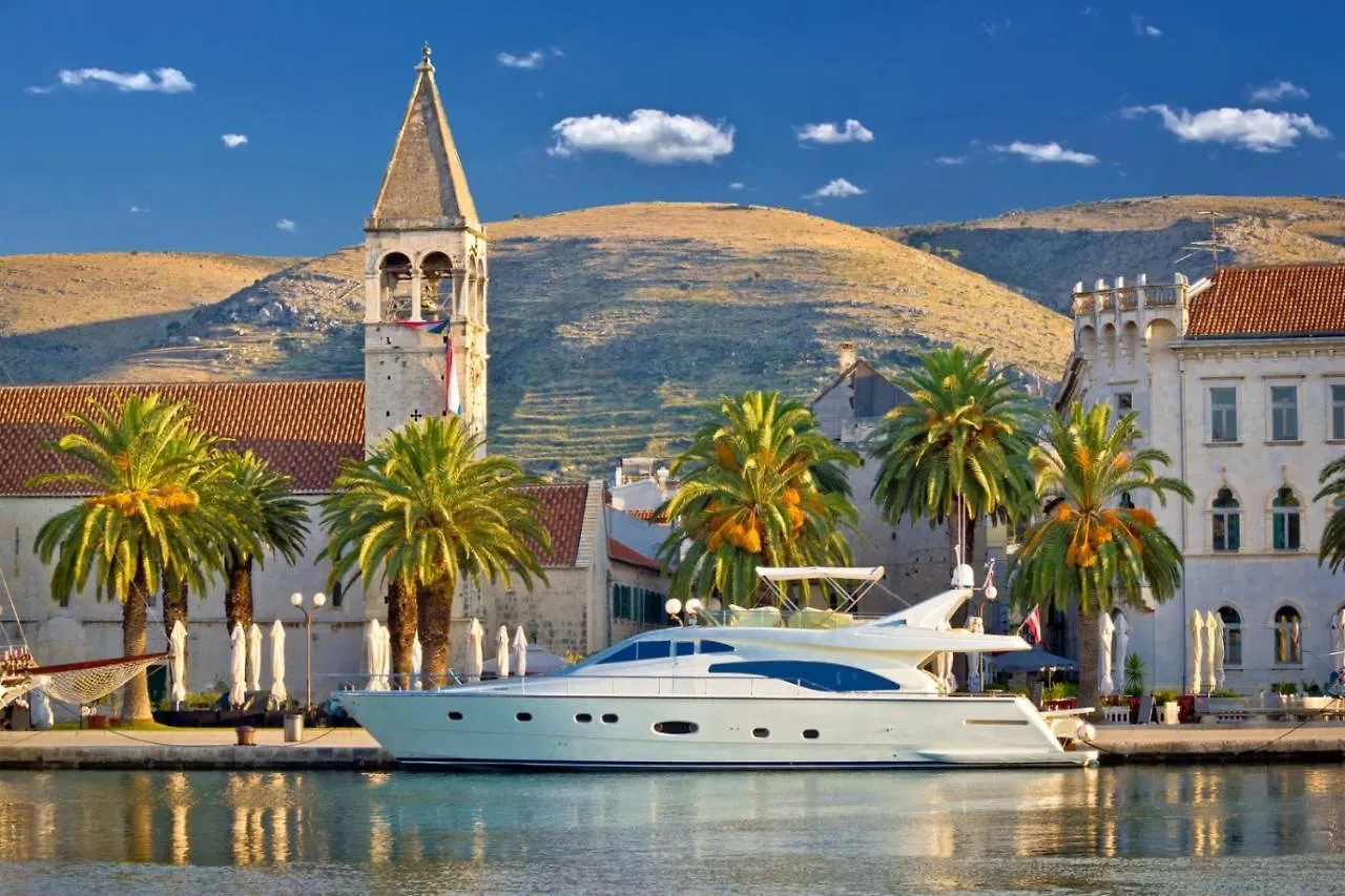 Studio Apartment In Trogir With Balcony, Air Conditioning, Wifi 4328-2 Croatia
